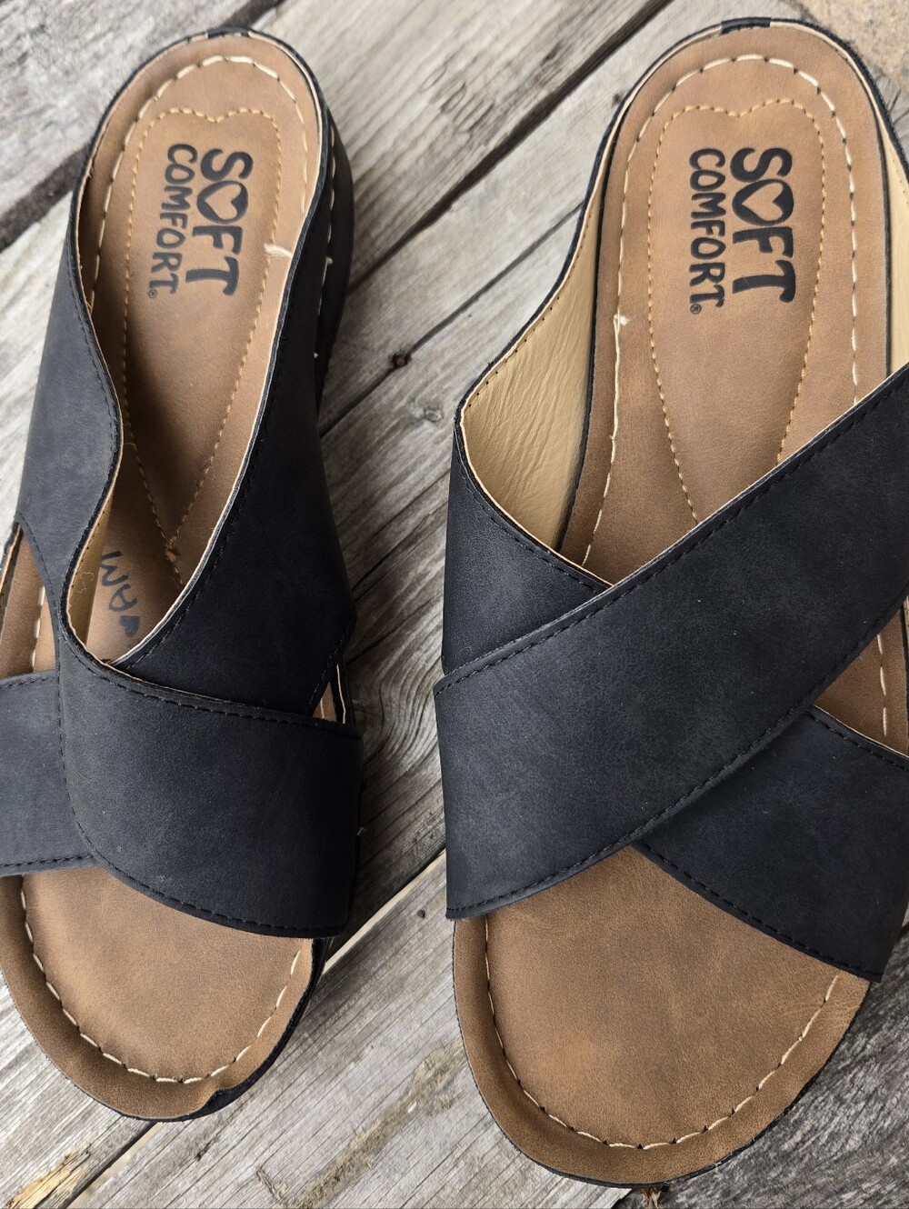 New Black Faux Suede Slipon Sandals 12W Comfort Soft Wude Straps